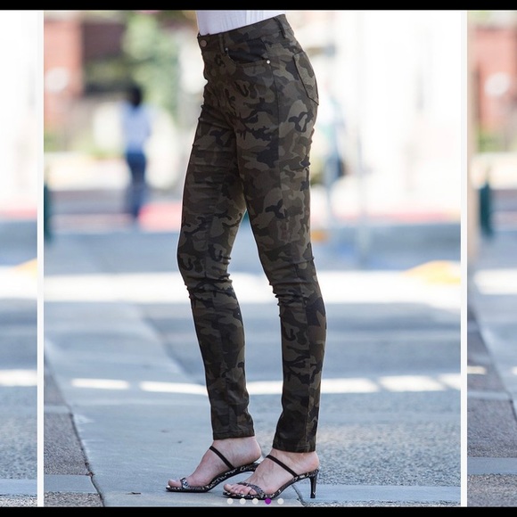 Amaryllis Muted Skinny Camo Jeans - Picture 2 of 7